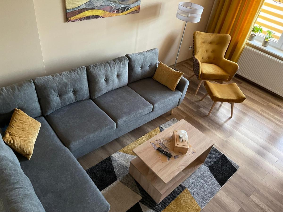 Apartament Sunflower Szczecinek Buitenkant foto